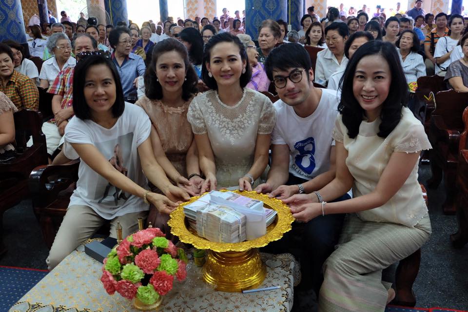 ขอเชิญร่วมทอดผ้าพระกฐินพระราชทาน ประจำปี 2558 ขอเชิญร่วมทอดผ้าพระกฐินพระราชทาน ประจำปี 2558